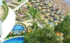 Rubi Hotel
